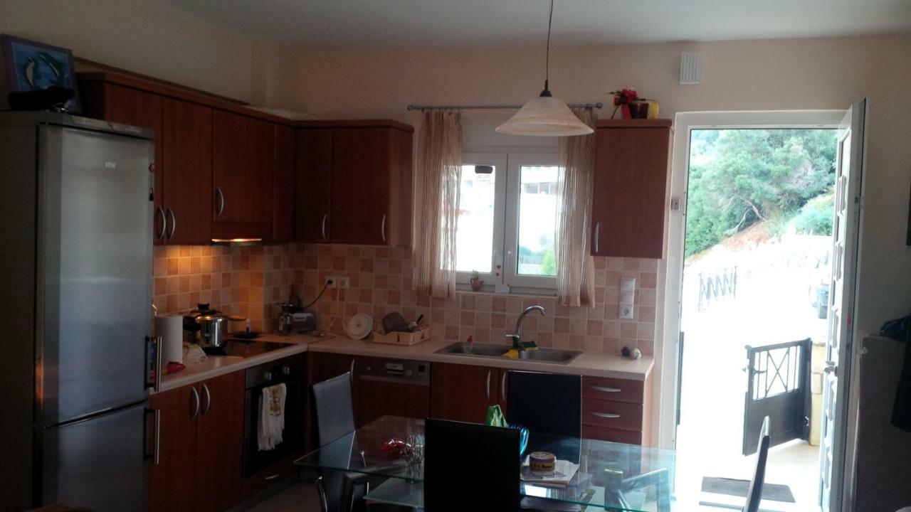 Villa Merastri Vlikhádha Екстериор снимка